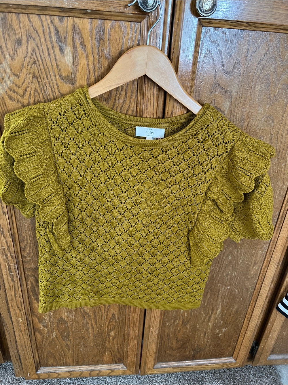 entro Olive Ruffle Sleeve Eyelet Knit Top